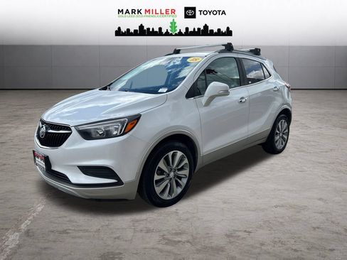 Used 2018 Buick Encore Preferred w/ LPO, Road Trip Package FWD image 1