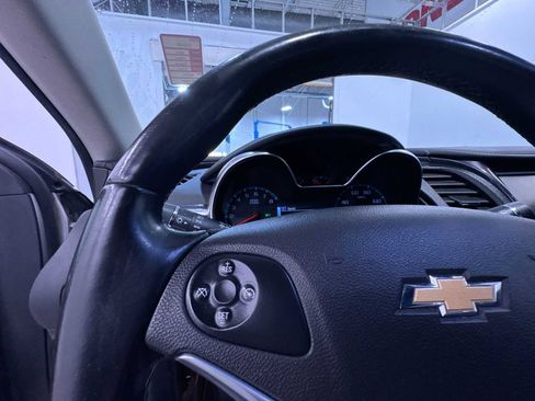 Used 2016 Chevrolet Impala LT image 20