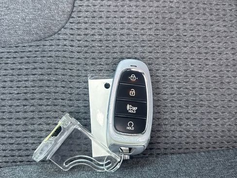 Used 2022 Hyundai Santa Fe SEL image 34