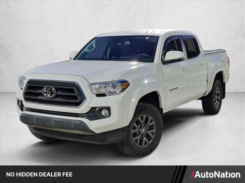 Used 2023 Toyota Tacoma SR5 w/ Technology Package RWD image 1