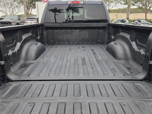 Used 2021 RAM 1500 Big Horn image 15
