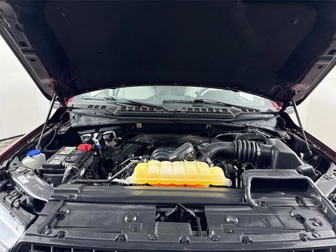 Used 2018 Ford F150 XLT w/ Equipment Group 302A Luxury image 22