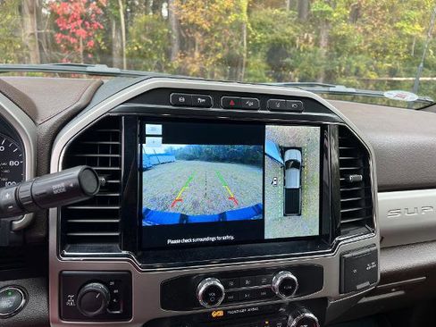 Used 2022 Ford F350 King Ranch w/ Chrome Package image 19