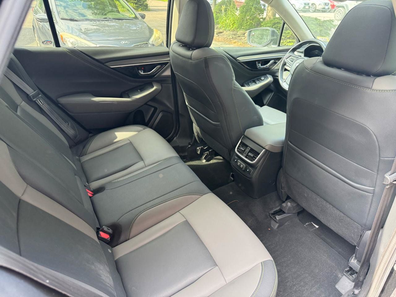 Used 2021 Subaru Outback Onyx Edition XT AWD/4WD image 12