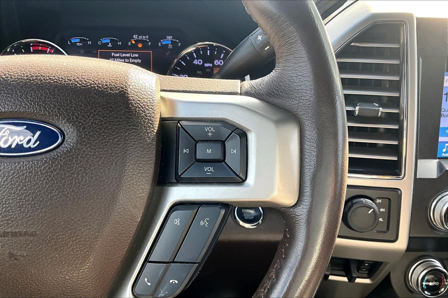 Certified 2019 Ford F250 King Ranch w/ King Ranch Ultimate Package AWD/4WD image 25