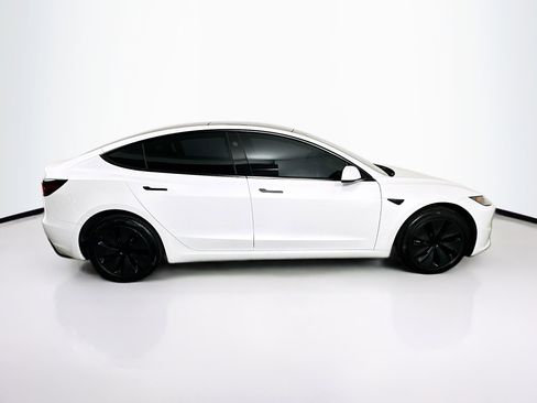 Used 2024 Tesla Model 3 image 10