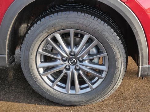 Used 2021 MAZDA CX-5 Touring image 15