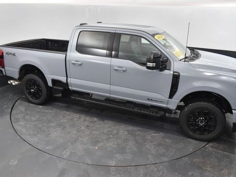 Used 2026 Ford F250 Lariat w/ Black Appearance Package image 44