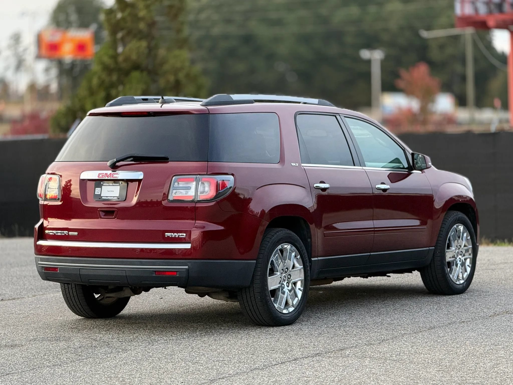 Used 2017 GMC Acadia Limited SLT AWD/4WD image 9