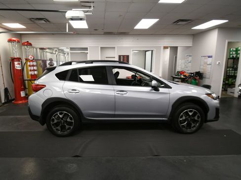 Used 2020 Subaru Crosstrek 2.0i Premium AWD/4WD image 8