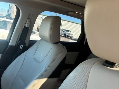 Used 2020 Ford Edge Titanium w/ Equipment Group 301A image 12