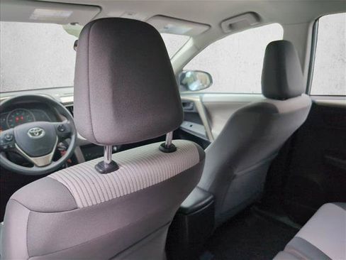 Used 2013 Toyota RAV4 LE AWD/4WD image 21