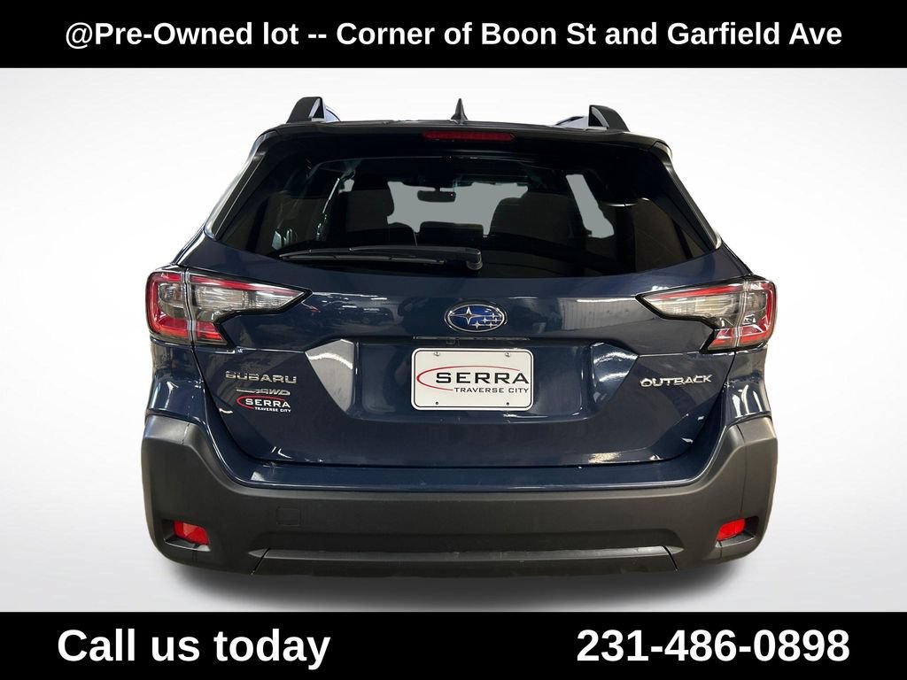Used 2024 Subaru Outback Premium AWD/4WD image 4