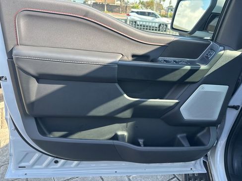 Used 2025 Ford F150 Raptor AWD/4WD image 20