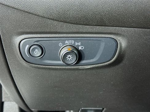 Used 2024 Chevrolet Equinox RS FWD image 10