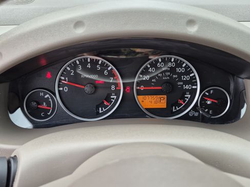 Used 2014 Nissan Frontier SL RWD image 30
