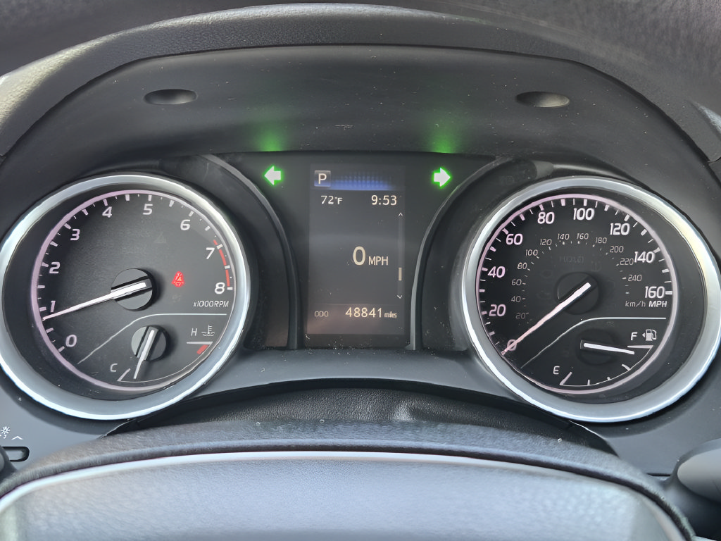 Used 2023 Toyota Camry LE FWD image 11