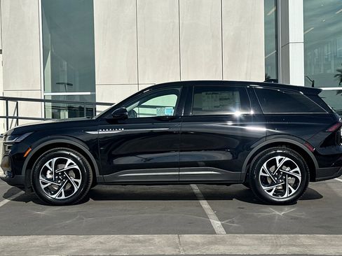 New 2026 Lincoln Nautilus Premier w/ Jet Appearance Package image 6