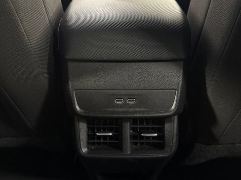 Used 2025 Chevrolet Equinox LT AWD/4WD image 27
