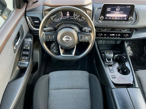 Certified 2023 Nissan Rogue SV image 16