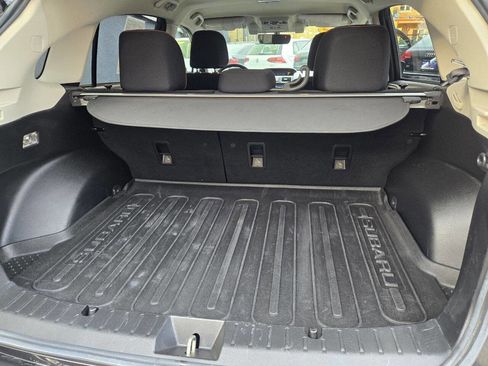 Used 2017 Subaru Crosstrek 2.0i Premium image 10