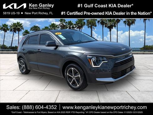 Certified 2023 Kia Niro EX FWD image 1