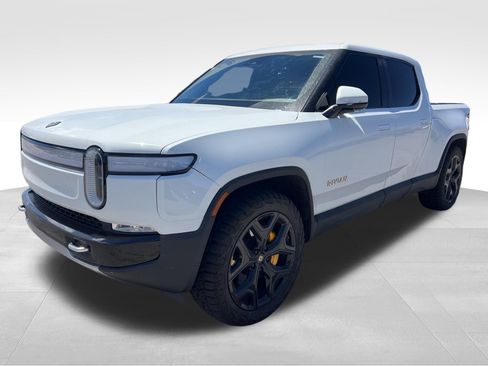 Used 2023 Rivian R1T Adventure AWD/4WD image 9