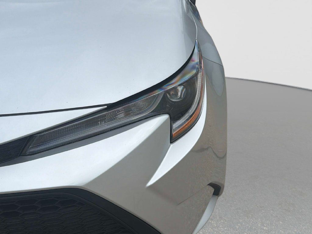 Used 2022 Toyota Corolla LE FWD image 11