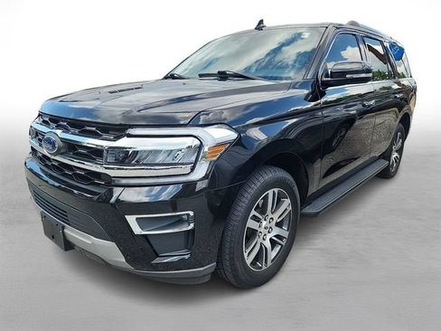 Used 2024 Ford Expedition Limited RWD image 3