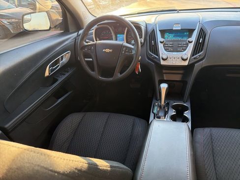 Used 2013 Chevrolet Equinox LS image 20