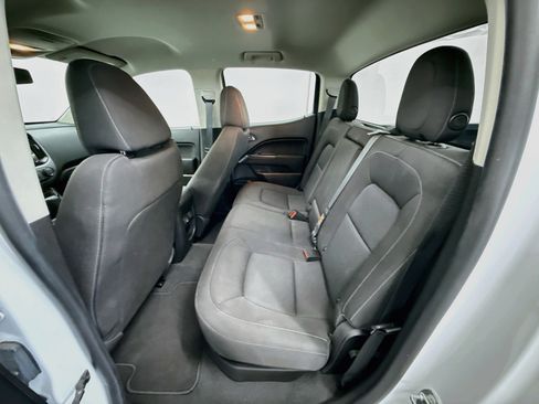 Used 2021 Chevrolet Colorado LT RWD image 25