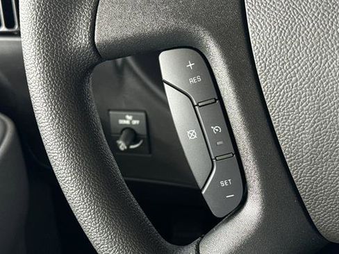 New 2025 Chevrolet Express 2500 w/ Driver Convenience Package image 24