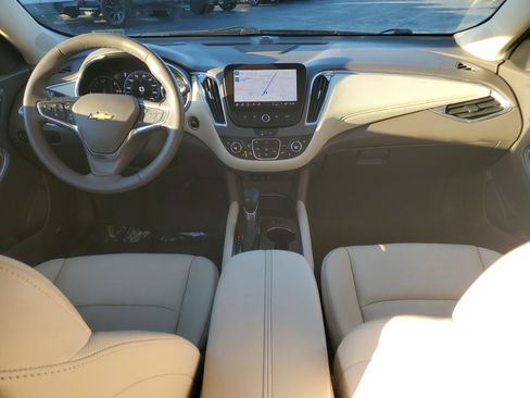 Used 2024 Chevrolet Malibu LT FWD image 20