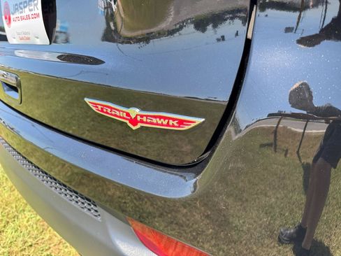 Used 2018 Jeep Compass Trailhawk AWD/4WD image 14