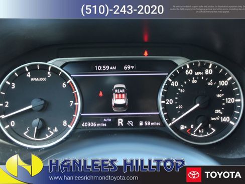 Used 2024 Nissan Rogue SV AWD/4WD image 31