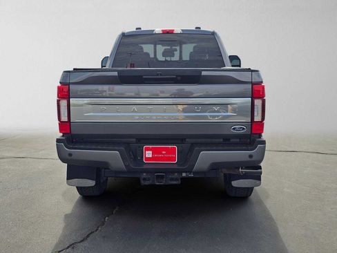 Used 2022 Ford F350 Platinum AWD/4WD image 4