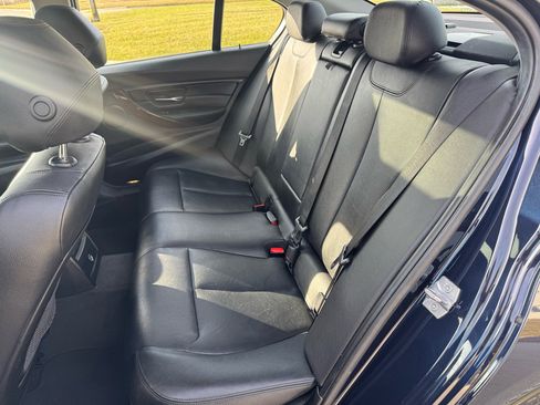 Used 2013 BMW 335i xDrive 4dr Sdn 335i xDrive AWD image 32