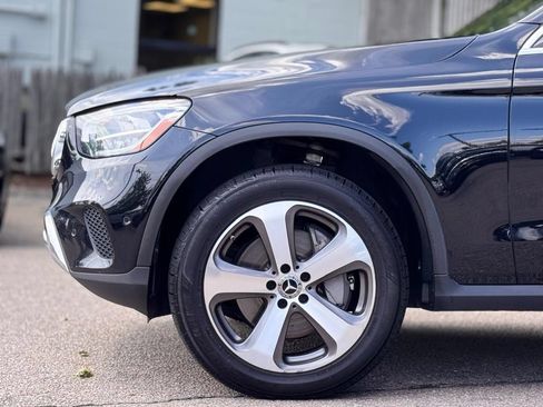 Used 2021 Mercedes-Benz GLC 300 4MATIC image 10