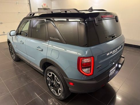 Certified 2023 Ford Bronco Sport Outer Banks w/ Tech Package AWD/4WD image 4