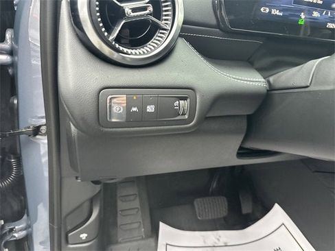 New 2025 Chevrolet Blazer EV LT image 18