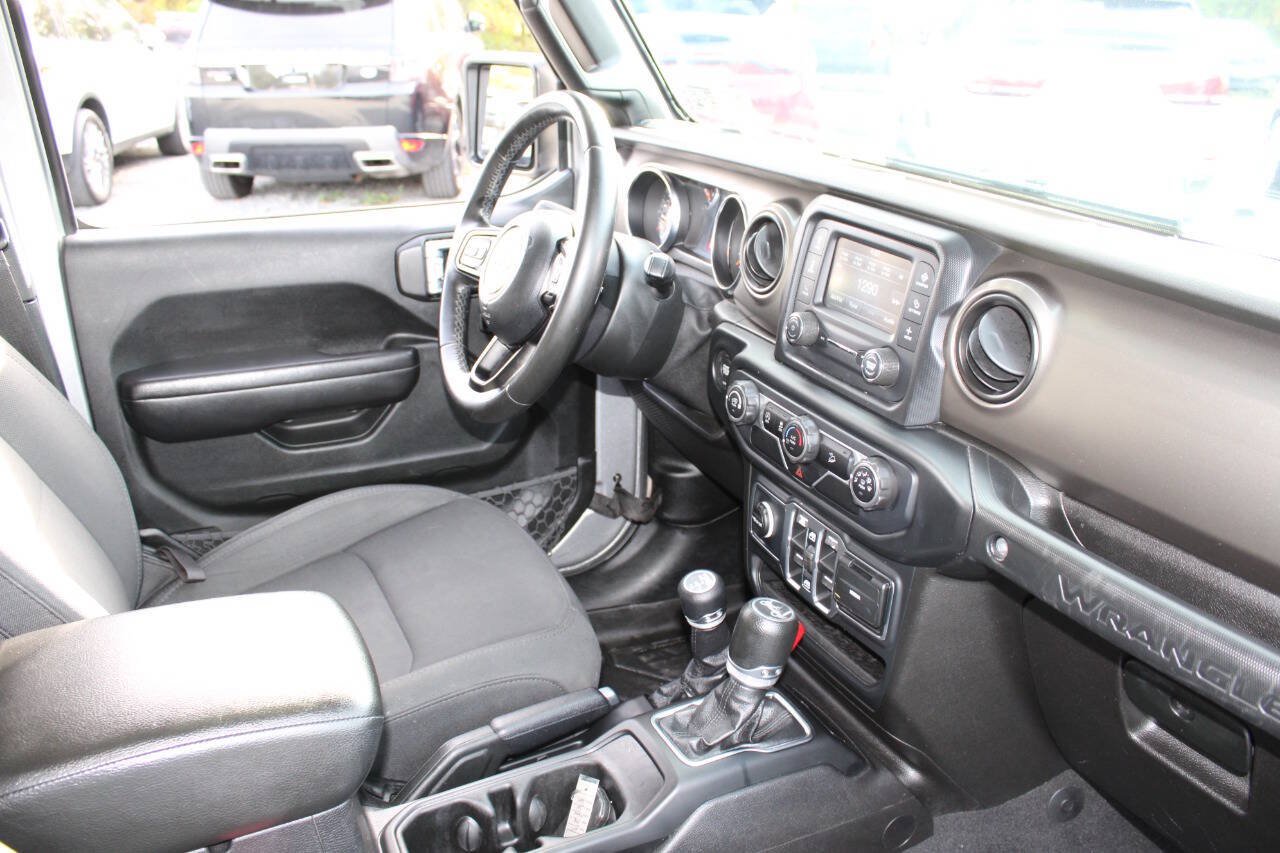 Used 2019 Jeep Wrangler Unlimited Sport S AWD/4WD image 12