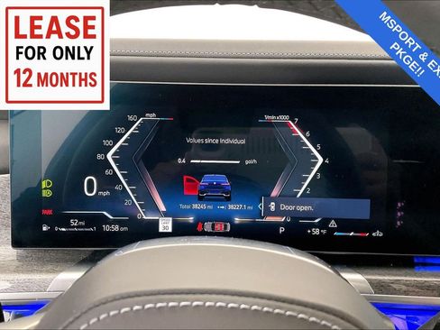 Used 2023 BMW 760i xDrive w/ Executive Package image 29