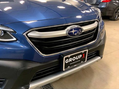 Used 2020 Subaru Outback Limited image 33