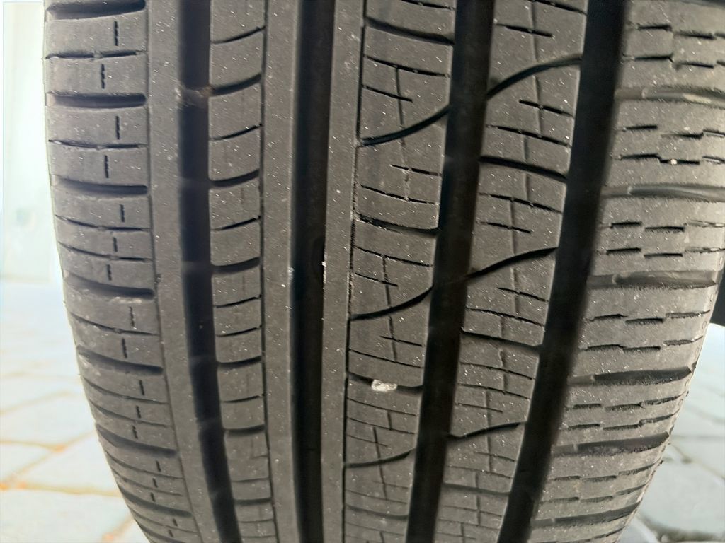 Certified 2025 Volkswagen Tiguan SE AWD/4WD image 42