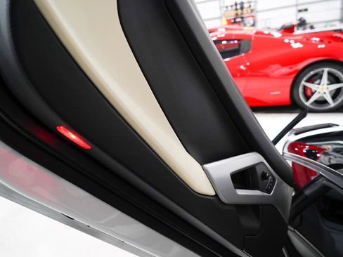 Used 2014 Lamborghini Aventador LP 700-4 image 19