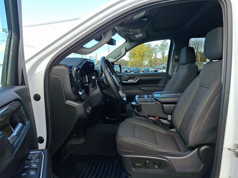 Used 2023 Chevrolet Silverado 1500 LT image 14