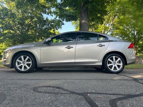 Used 2016 Volvo S60 T5 Premier AWD/4WD image 28