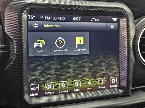 Used 2022 Jeep Gladiator Overland w/ Popular Equipment Package AWD/4WD image 36