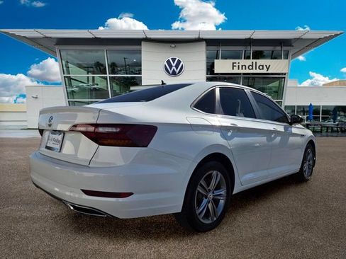 Used 2019 Volkswagen Jetta R-Line w/ R-Line Cold Weather Package FWD image 6