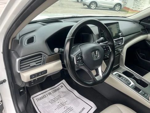 Used 2021 Honda Accord Touring image 26